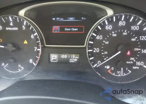 2013 Nissan Pathfinder Sl z USA, uszkodzony, nr VIN 5N1AR2MM7DC608505